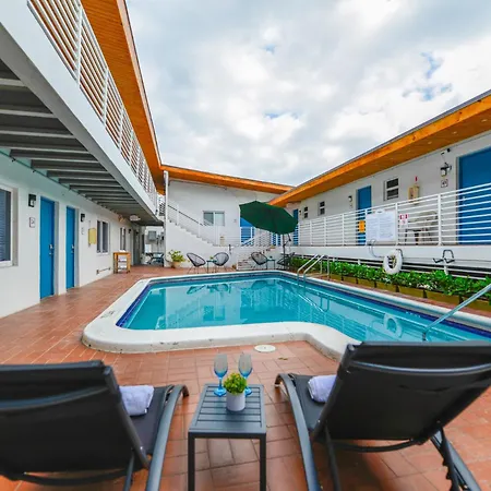 Spacious Studio With Balcony And Parking At The Beach -M46